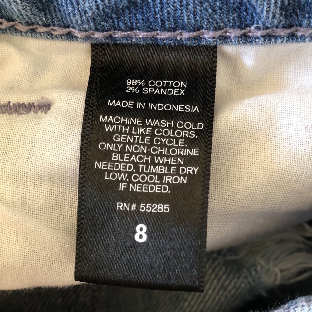 Express distressed jean shorts w/ striped pockets - Picture 7 of 7